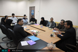 نشست مدیرکل سازمان انتقال خون استان قم و اعضای سازمان دانشجویان جهاد دانشگاهی