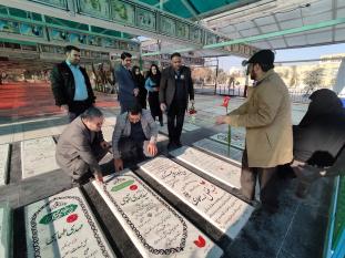 اعضای جهاد دانشگاهی استان قم مقام شهدای این نهاد را گرامی داشتند