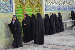 آیین غبارروبی نمادین بارگاه ملکوتی حضرت معصومه سلام الله علیها، به مناسبت ولادت حضرت فاطمه معصومه سلام الله علیها؛