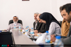 بازدید دبیر شورای عالی انقلاب فرهنگی از فعالیت های پژوهشی جهاد دانشگاهی استان قم