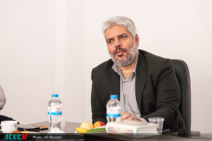 بازدید دبیر شورای عالی انقلاب فرهنگی از فعالیت های پژوهشی جهاد دانشگاهی استان قم