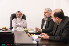 بازدید دبیر شورای عالی انقلاب فرهنگی از فعالیت های پژوهشی جهاد دانشگاهی استان قم