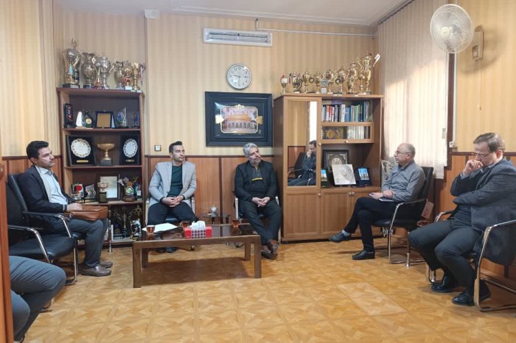 همکاری موثر جهاددانشگاهی و حوزه درمانی تامین اجتماعی در حل مشکلات مردم