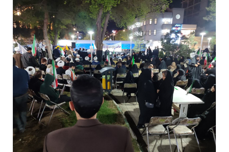 با حضور رییس جهاددانشگاهی قم و مدیران و دانشجویان استان؛