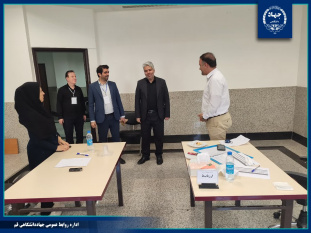 بازدید سرپرست جهاددانشگاهی قم از روند آزمون استخدامی آتش نشانی