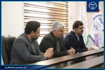 استاندار قم از بخش های مختلف جهاددانشگاهی قم بازدید کرد